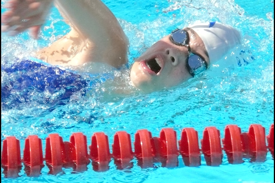 91ԭ Flippers swimmer Arya Barnett was among 612 swimmers who took part in the cub's invitational at Al Anderson pool June 29-30, a record turnout.
