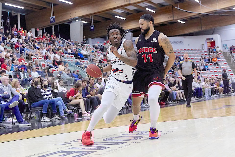 koby-mcewen-lay-up