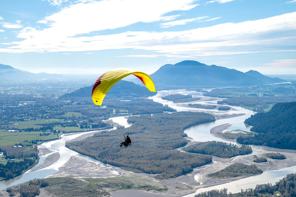 VIDEO 104yearold thrill seeker paraglides for first time Kelowna