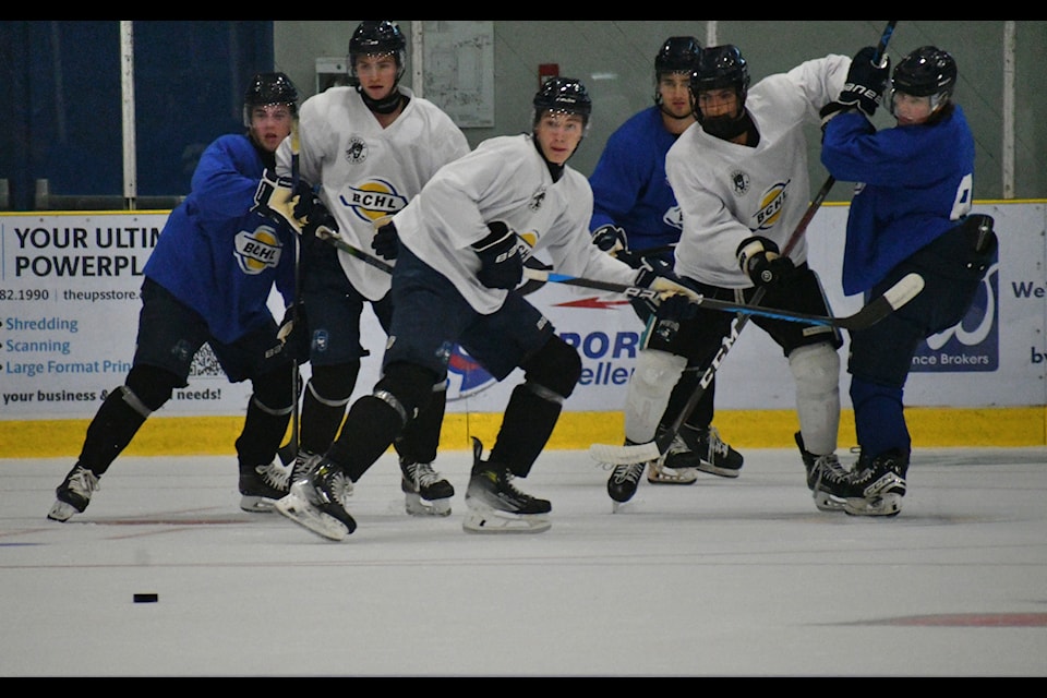 91ԭ 91ԭ training camp wrapped up Sunday with a scrimmage at George Preston arena