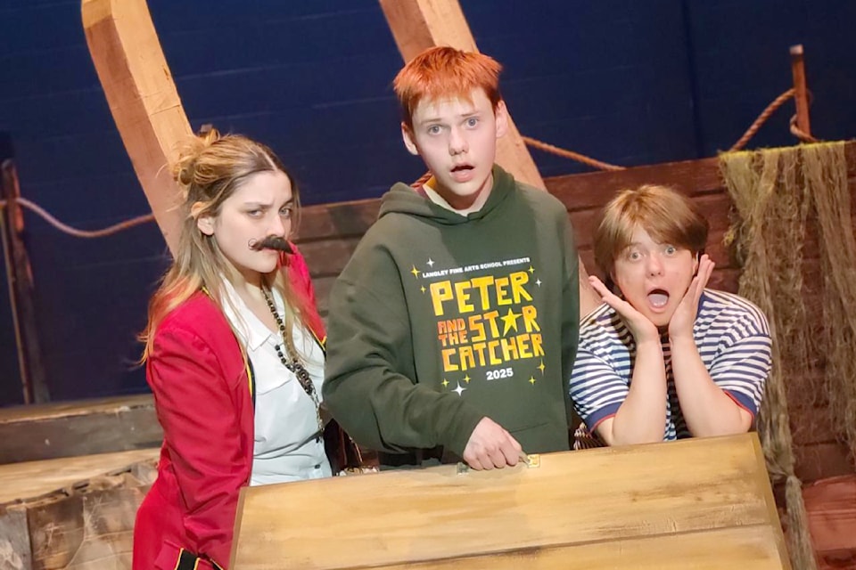 Boe Connell portrays Black Stache, Jaxon Fowler Brown is BOY, and Jamie Best appears as Smee in Peter & the Starcatcher, a play by 91ԭ Fine Arts School students. 
