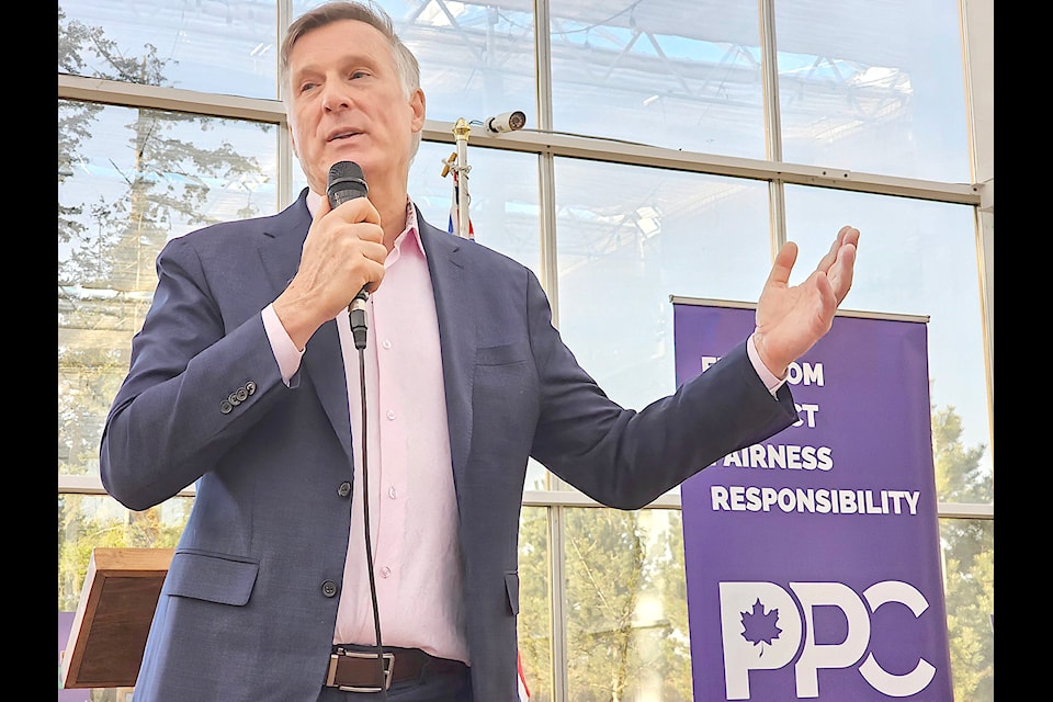 People's Party of Canada leader Maxime Bernier drew about 50 people to a meet-and-greet in 91ԭ on Sunday