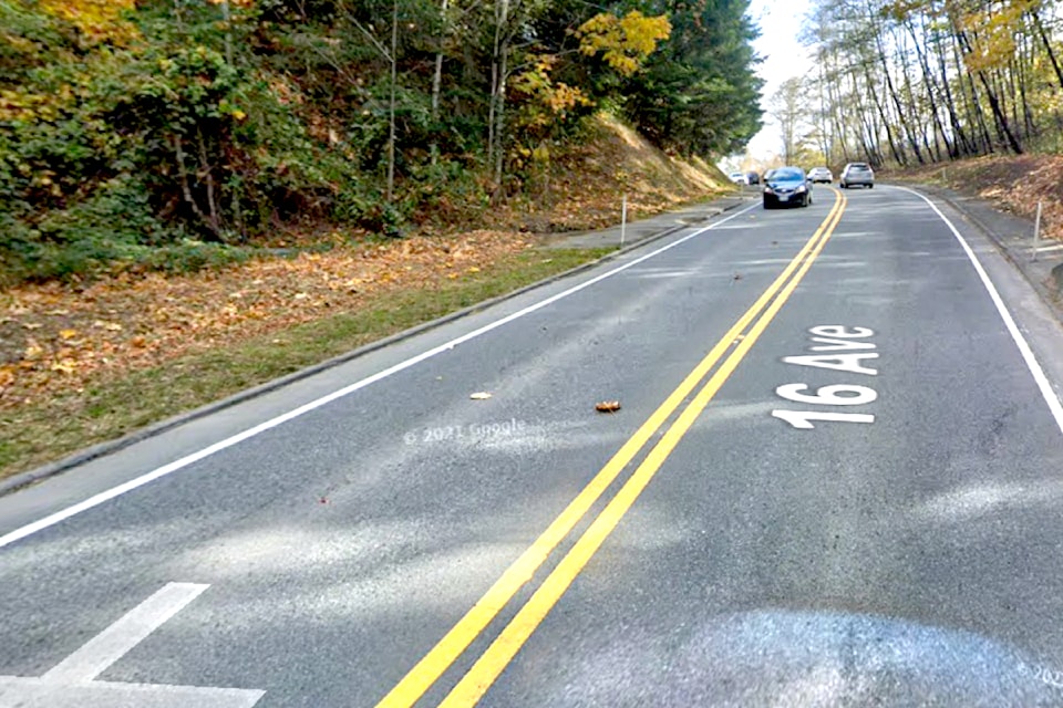 A letter writer is concerned about the safety of 16 Avenue through South 91ԭ, saying the roadway should have been widened decades ago. 