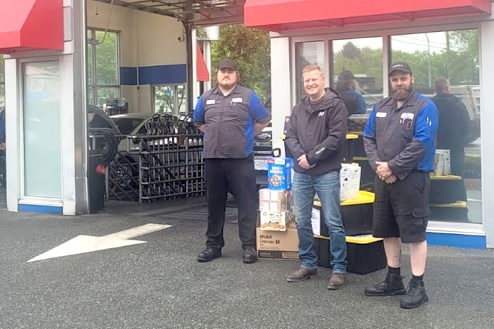 250212-lat-hc-webmobil1lubefoodbank