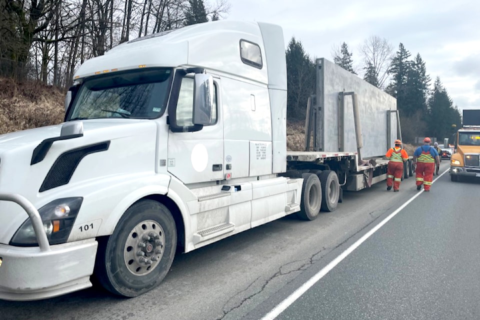 Commercial Vehicle Safety and Enforcement (CVSE) officers are leading the investigation into the Thursday, Feb. 20, 2025 overpass strikes in 91ԭ. 