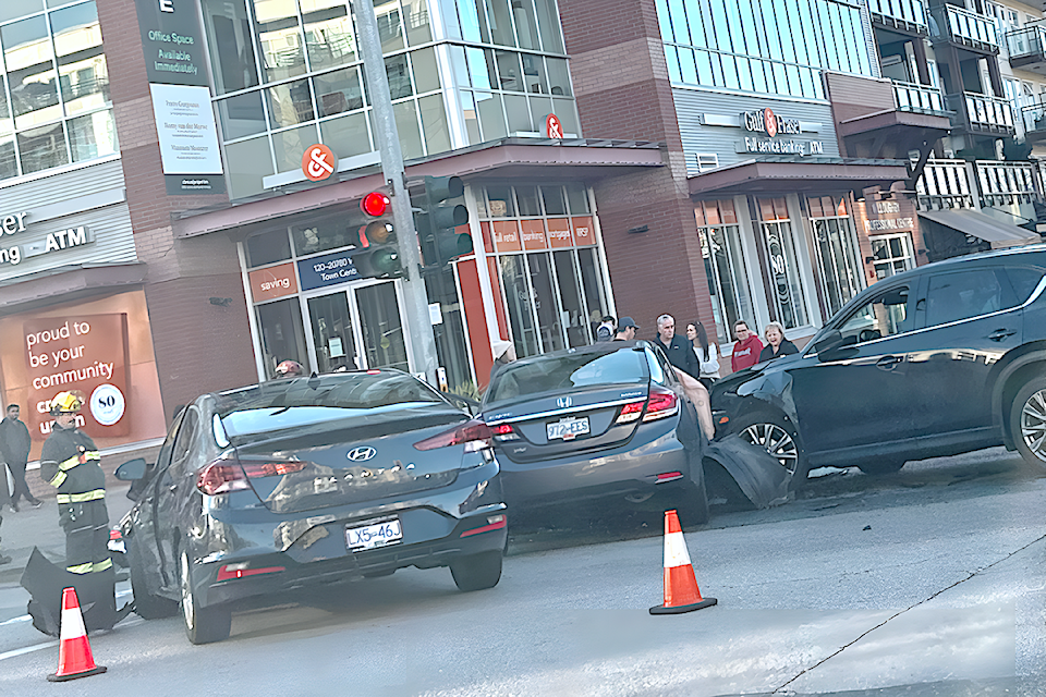A three-car crash at 208 St. and 78B Ave. tied up traffic for nearly an hour Sunday afternoon, Jan 12. 91ԭ Township fire crews helped one occupant get extricated, but no serious injuries were reported.