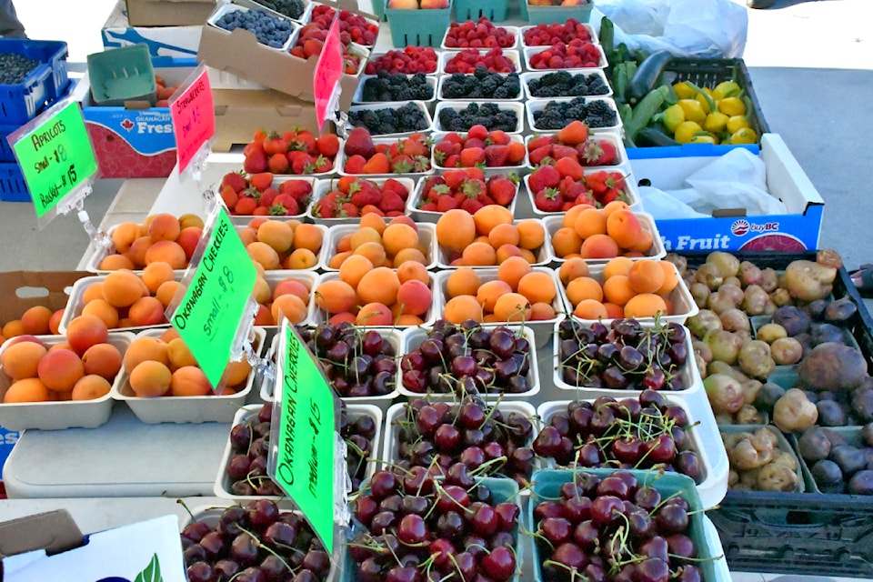 Fresh produce, flowers, herbs, sewing, jerky, seafood, jewelry, cider, mushrooms, and a variety of street foods were available at the 91ԭ Community Farmers Market on July 24, 2025.