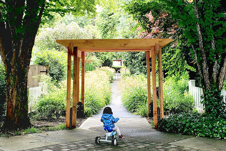 Sharing a recent day out with his two-year-old granddaughter, Vanessa, Jim Orlowski took her out for a stroll/trike in the neighbourhood. “She was framed nicely by the arch in the local Murrayville park, so I snapped a happy summer picture,” he shared.