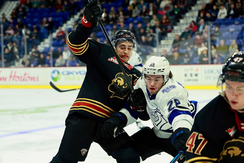 Vancouver Giants stormed back from a 3-0 deficit on Saturday night at home against the Victoria Royals, only to see the visitors score their third power play goal of the game early in the third and hold on for a 4-3 win.
