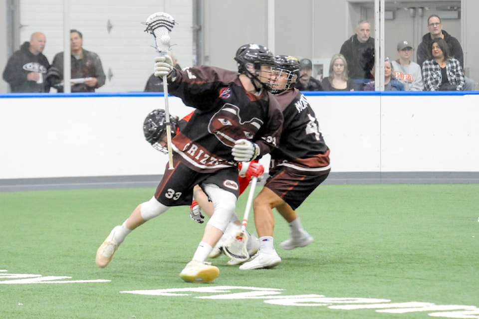 250321-lat-rh-grizzlesvsblackfish1