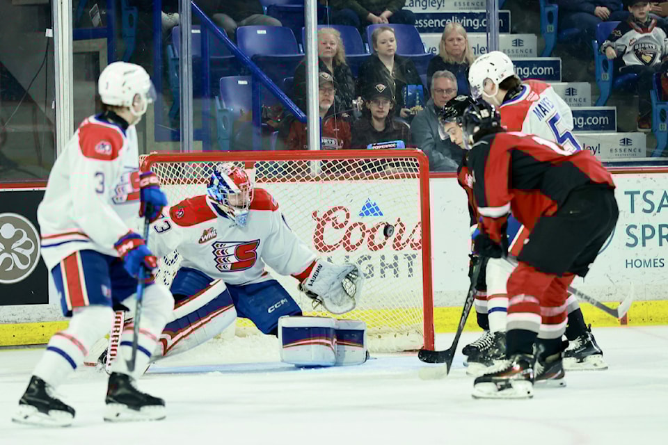 Game 1 of the WHL playoffs between Vancouver Giants and Spokane Chiefs wrapped up Friday night at the 91ԭ Events Centre, the G-Men losing 4-1.