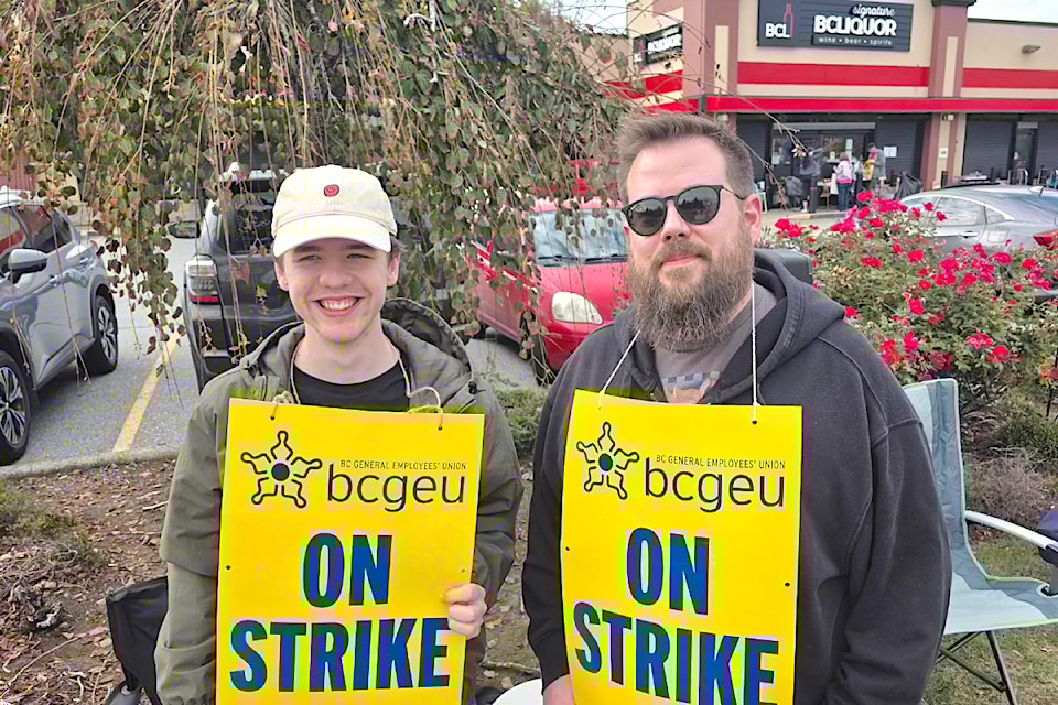 BCGEU picket line