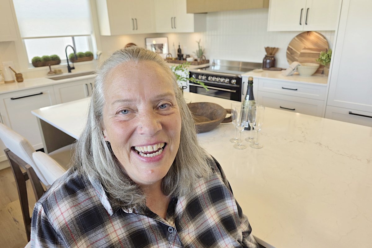 VIDEO: 'Oh, my gosh' as Delta winner picks up keys for Langley PNE prize home