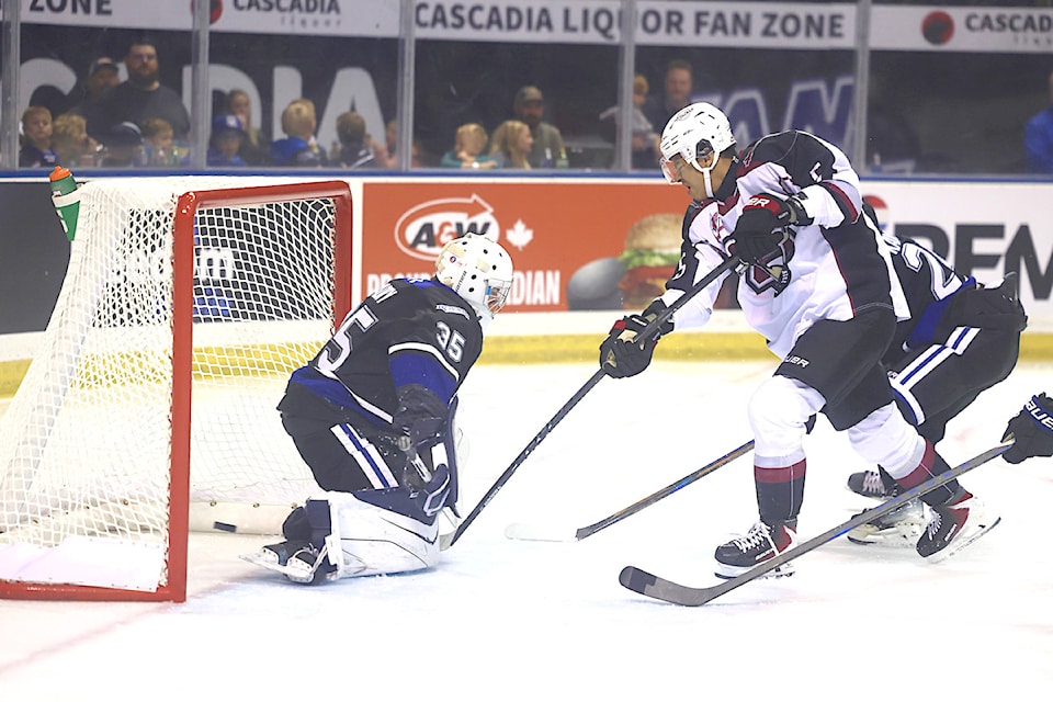 Giants vs Victoria game