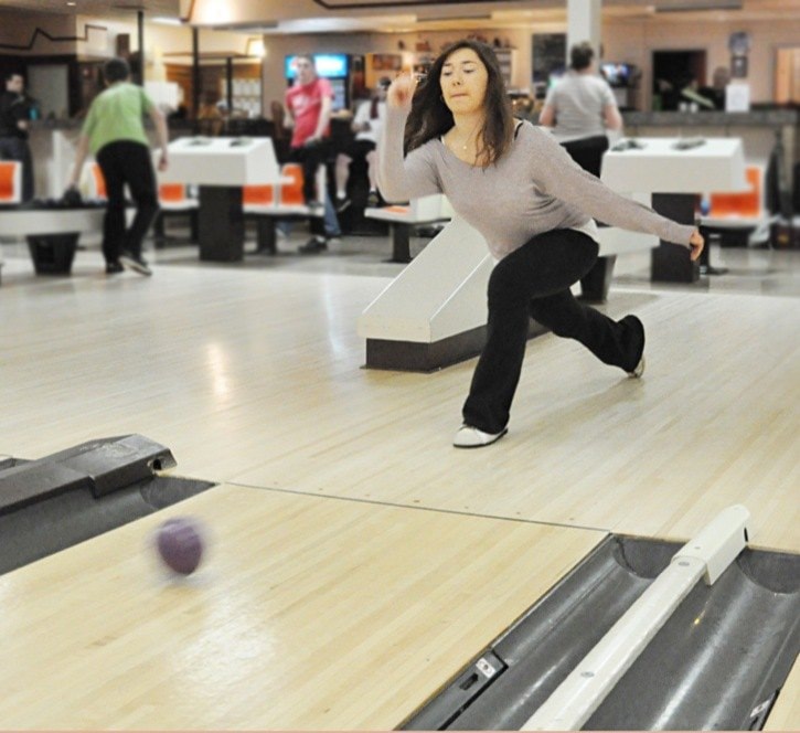 Miranda GATHERCOLE 2012-03-05
Brittany Dacosta @ Willowbrook Lanes