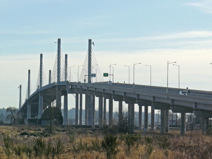 14475langleyGoldenEarsbridgeFeb7horizwebversion