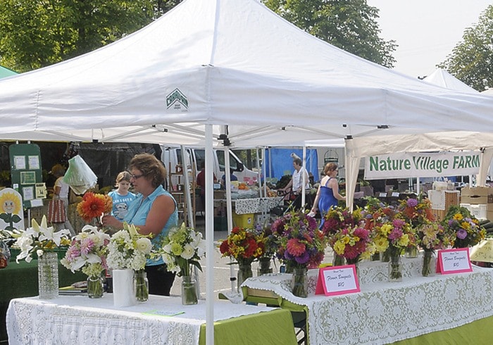 John Gordon 2009-08-19
Farmers Market Wednesday Aug 2008