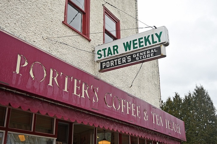 Miranda GATHERCOLE 2016-02-19
Porter's Coffee & Tea House
