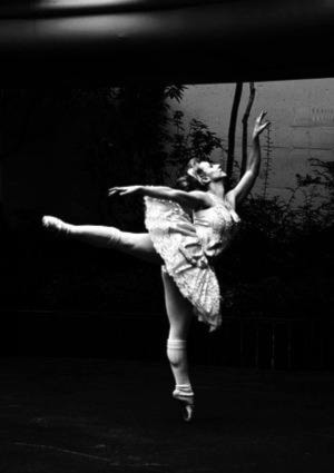 20424langleykrystal-dancing