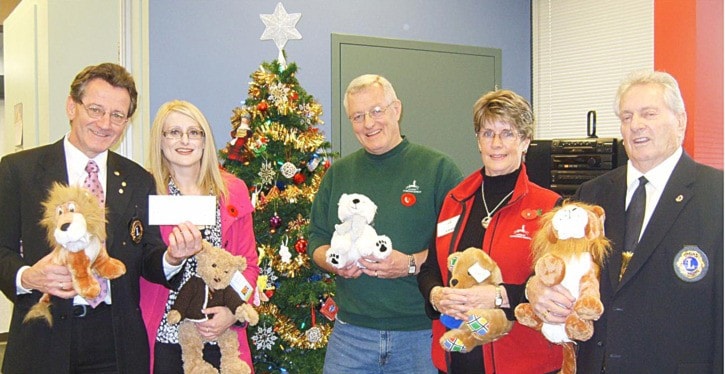 23281langleyChristmasBureauWEB