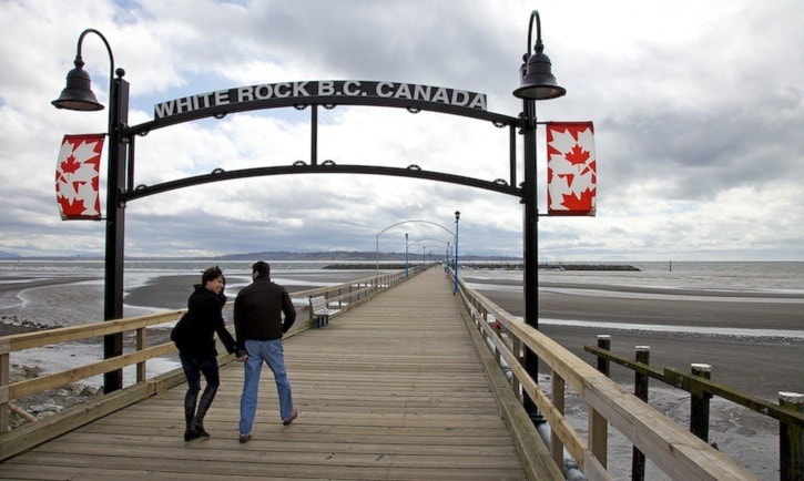 23877BCLN2007Pier_in_White_Rock_British_Columbia_2010