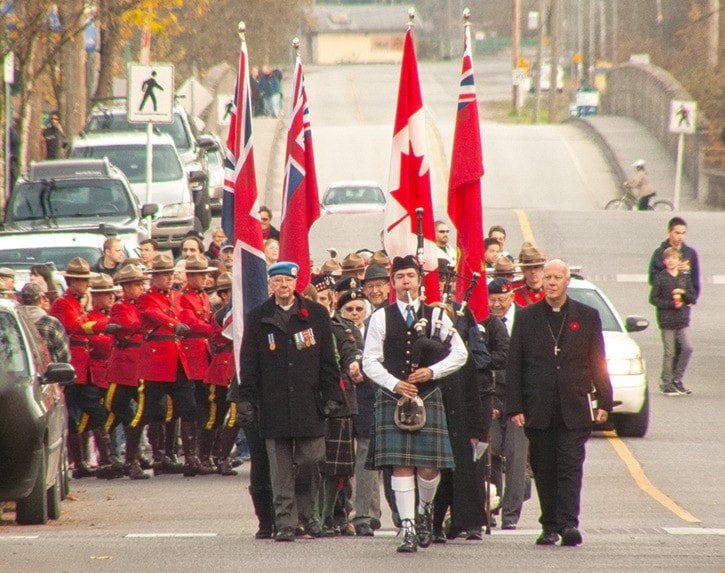 24219langleyRemembranceday2013processionwebversion