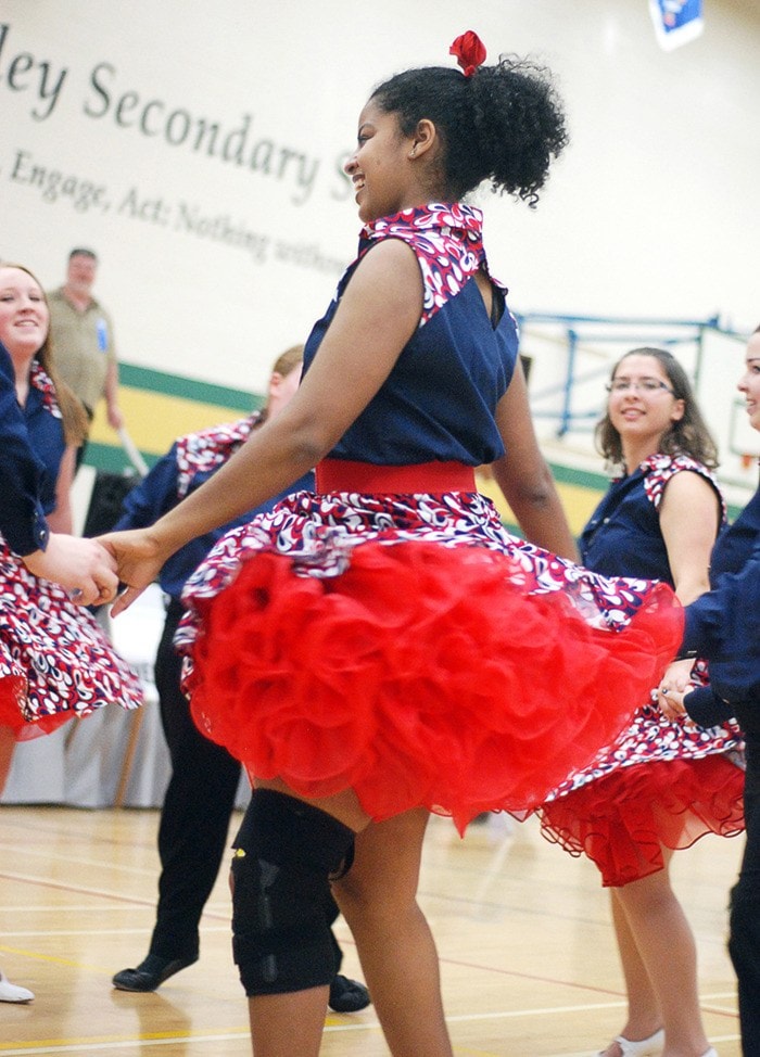 24806langley0503_Teensquaredance-vertical_O-Dell