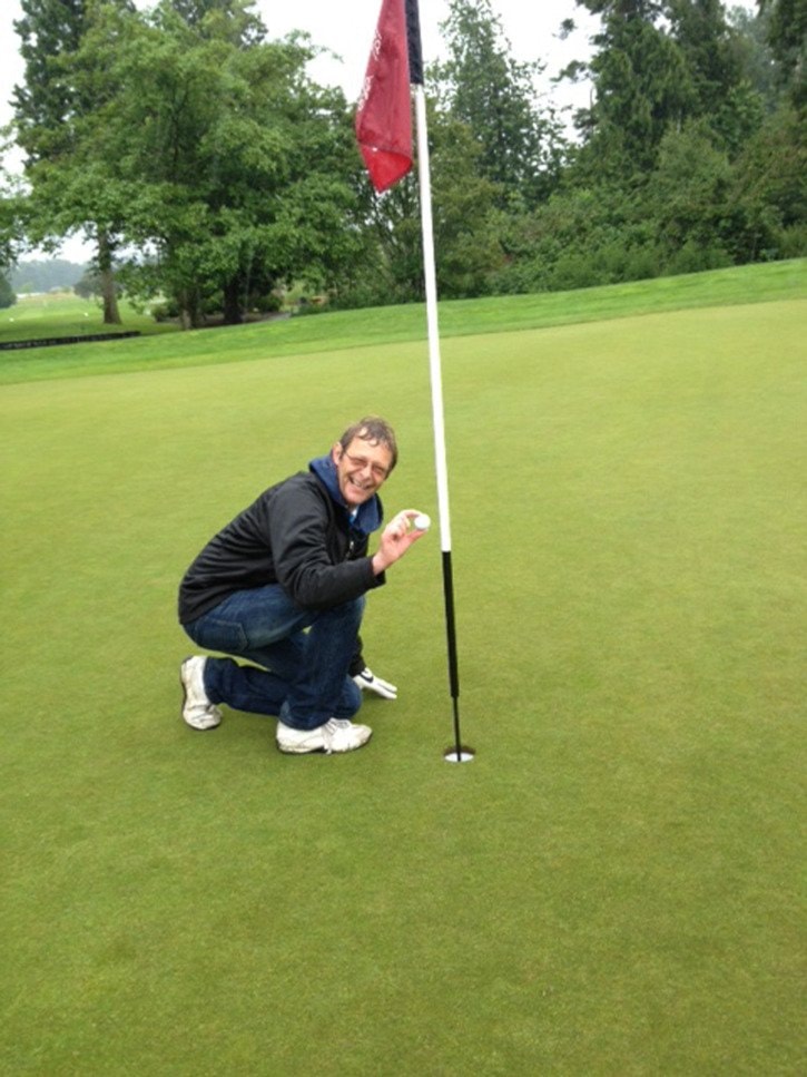 25784langleygolfholeinone