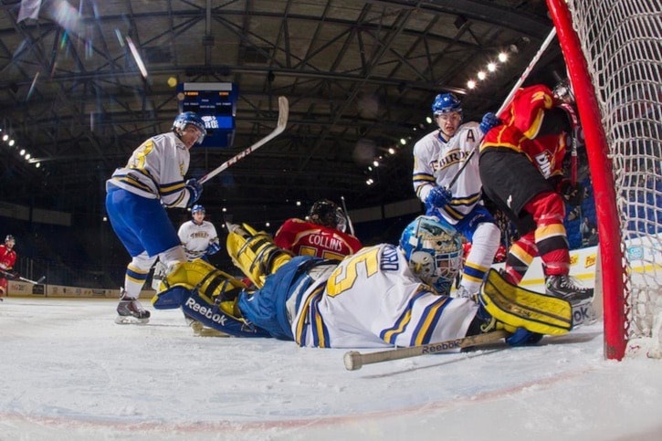 25940BCLN2007UBCT-BirdsHockey