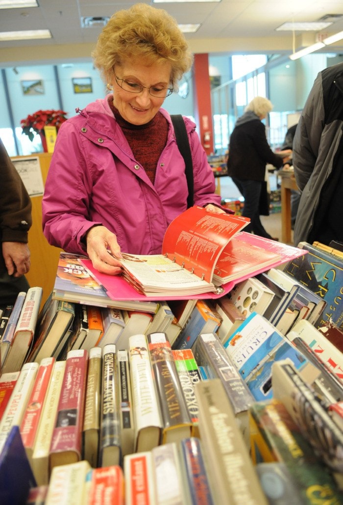 27009langleyBooksaleCityLibraryvert