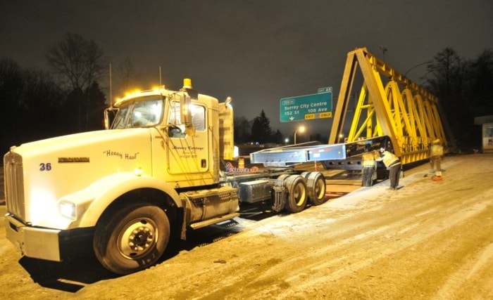 28097surreyGantrymoving-7web