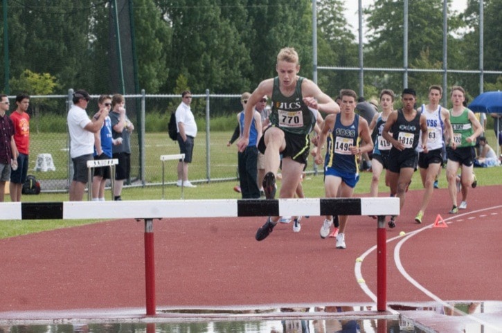 36652langleyNickolasColynLCSsteeplechase2webversion