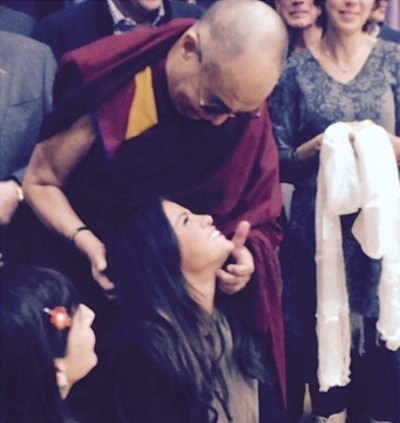 38274BCLN2007SelenaGomezandDalaiLama-Instagram