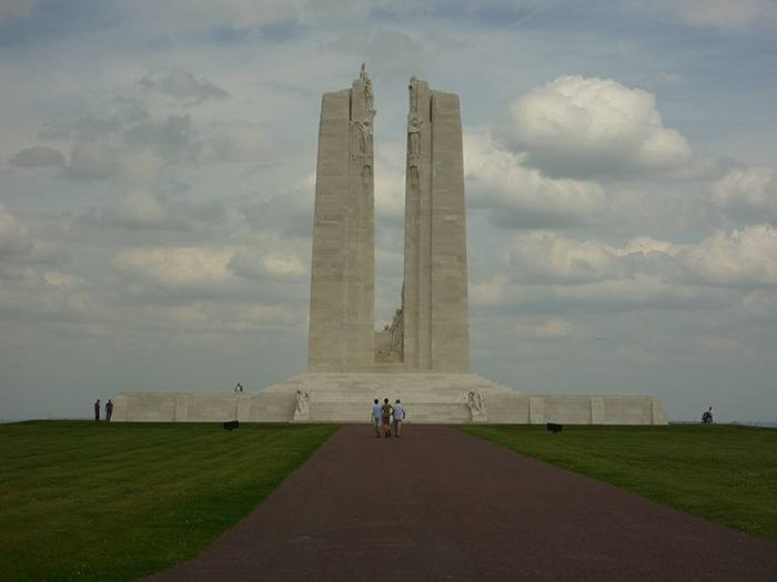 48557langleyVimy_Memorial