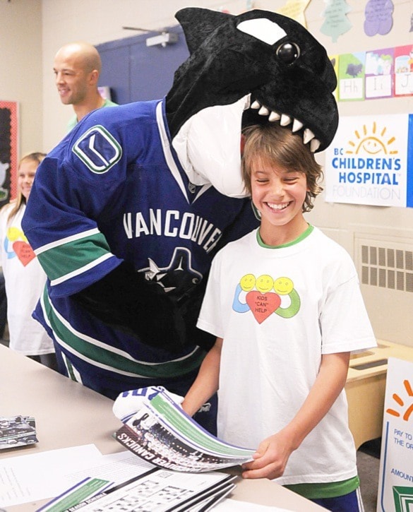 Vancouver Canucks centreman comes out for Kids Can Help year end