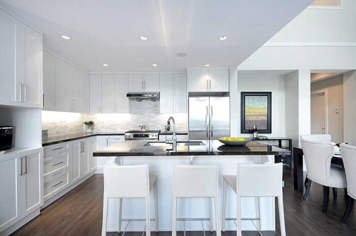 55906BCLN2007SecretRidge-Kitchen-AHome-online