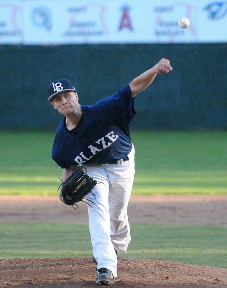 2016-03-31
Langley Blaze pitcher Kyle Prather