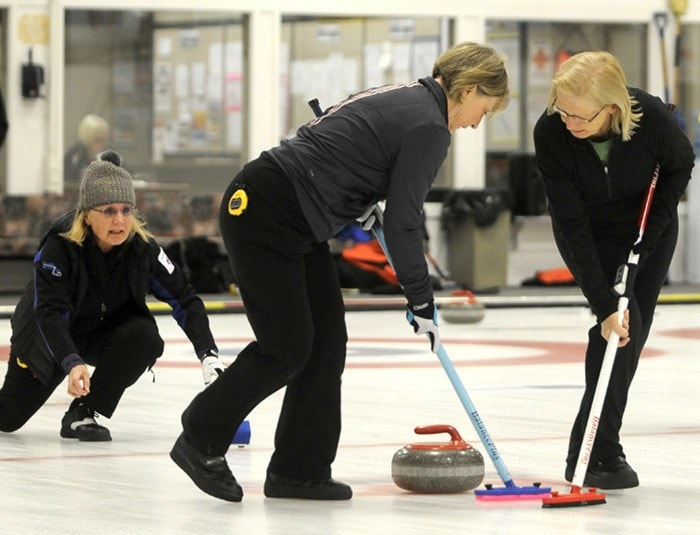 5919abbotsfordcurling3