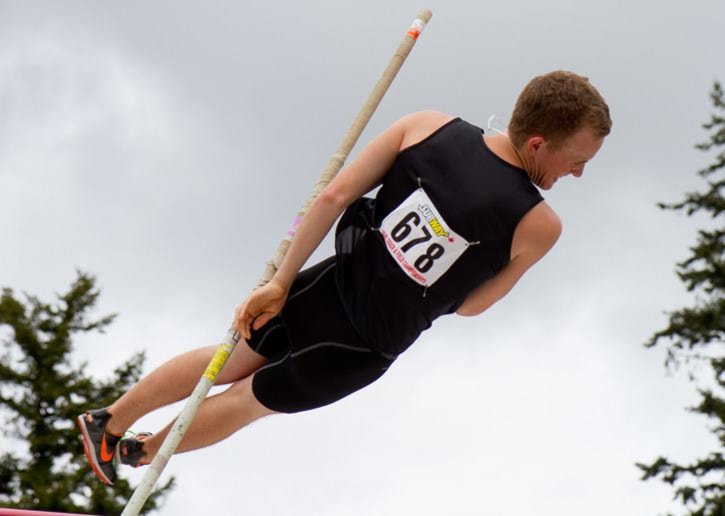 60810langleySeanBurnettWGpolevault