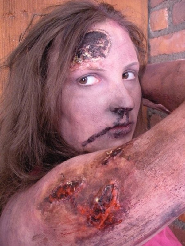 64798langleykimzombie-bigger