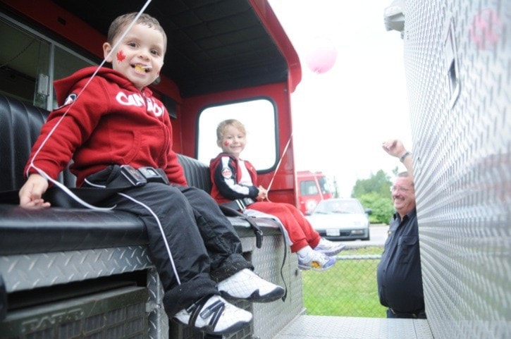 65524langleyCanadaDay2