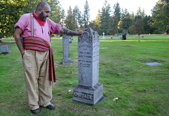78000langley0910-GraveTalesWeb