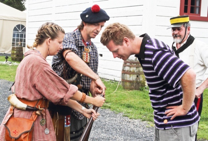 GJAMES - 11/07/31
Fort  Brigade Days - Erin Easingwood & Gord Macintosh