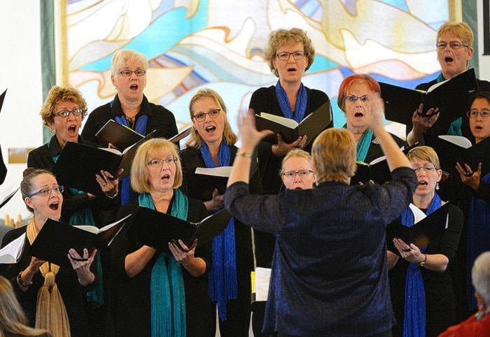 83267surreyw-Women-sChoir-BJ-Dec6