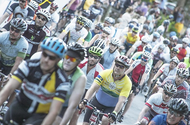 Dan FERGUSON / Langley Times July 19 2015
The race gets underway.