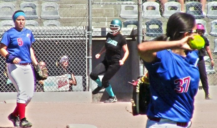 84481BCLN2007LadySharksvsTeamBC-CanadianOpenFastpitch