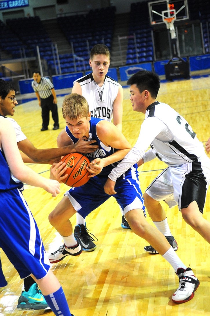 84591langleySamReadyBKSbasketball