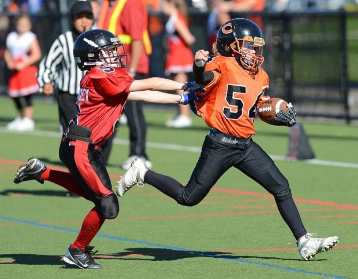 88325langleyFootballPeewee-CloveHoriz-BJ-Oct6webversion