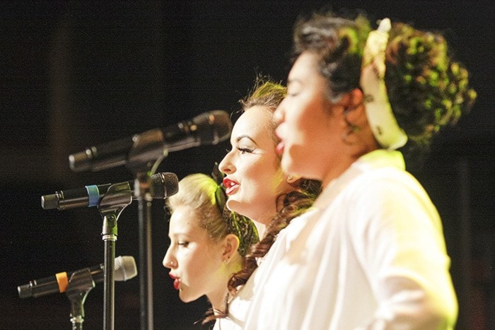 Dan FERGUSON / 91ԭ Times Mar 28 2015
Trinity vocal trio
