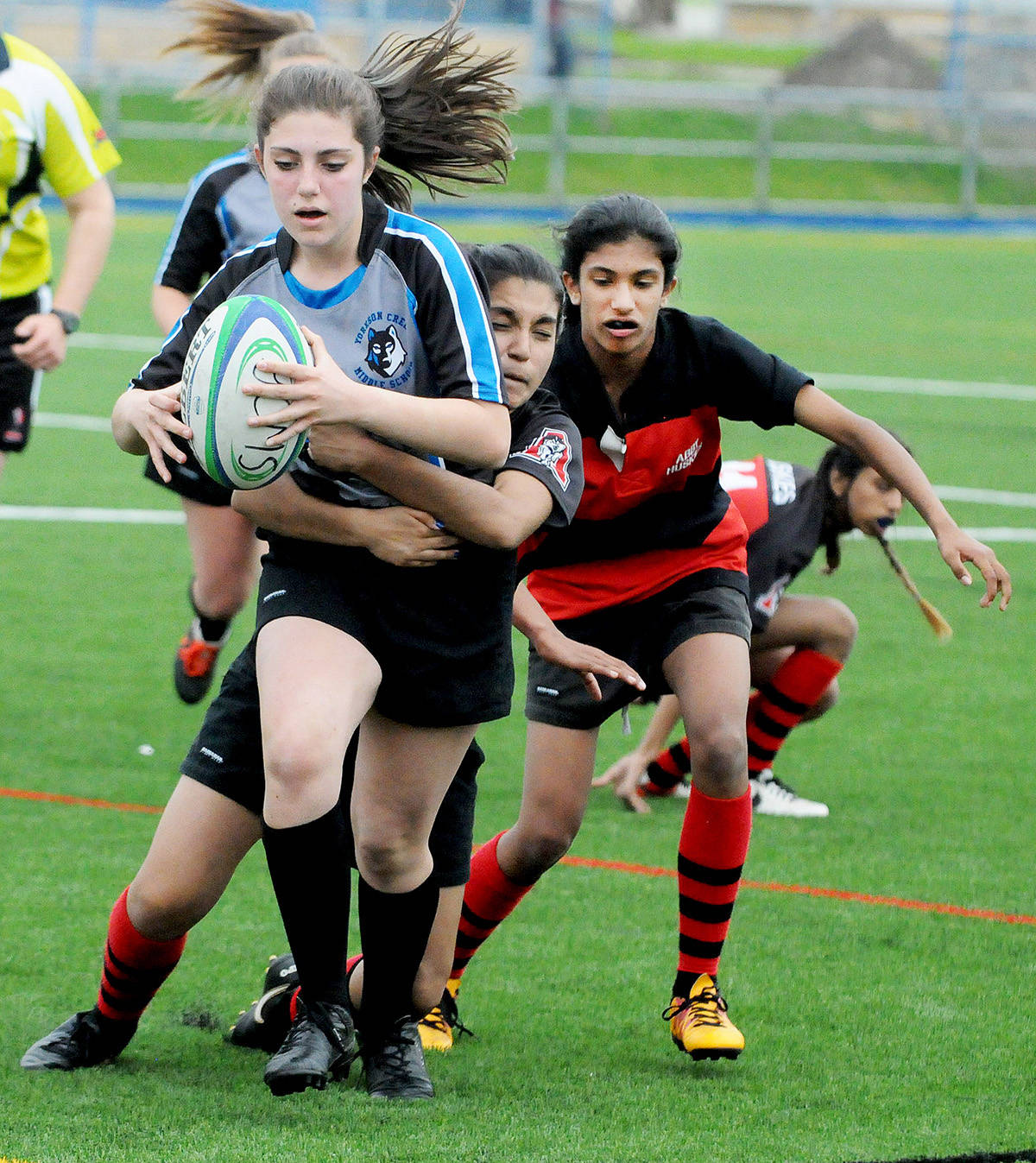 web1_0509_yorkson-creek-grade-8-rugby4